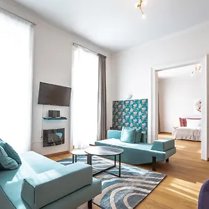 Long Term Apartament